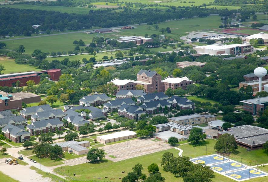 Student Housing Apartments For Rent The Gates At Prairie View A And M University Texas Aerial